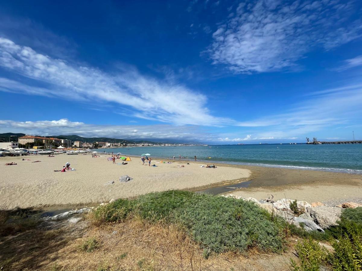 Summer Vado Ligure Ngoại thất bức ảnh